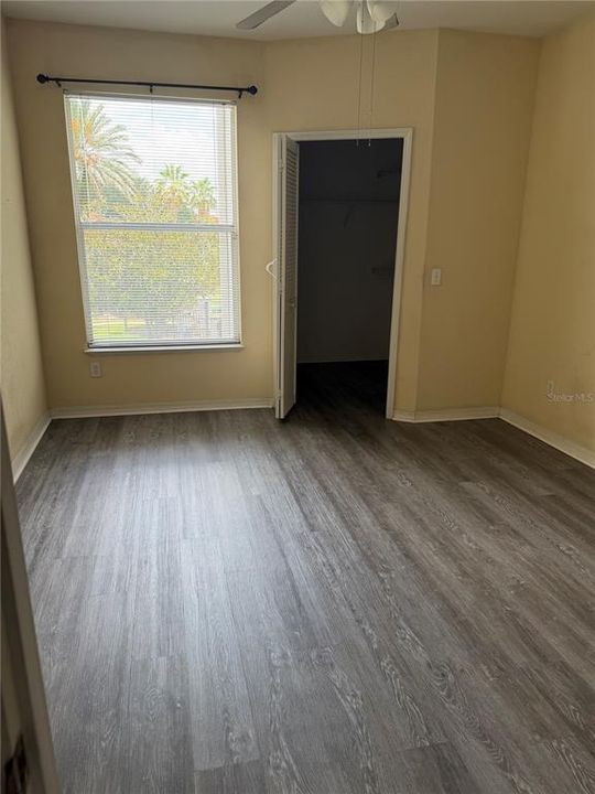 В аренду: $1,700 (2 спален, 2 ванн, 1064 Квадратных фут)