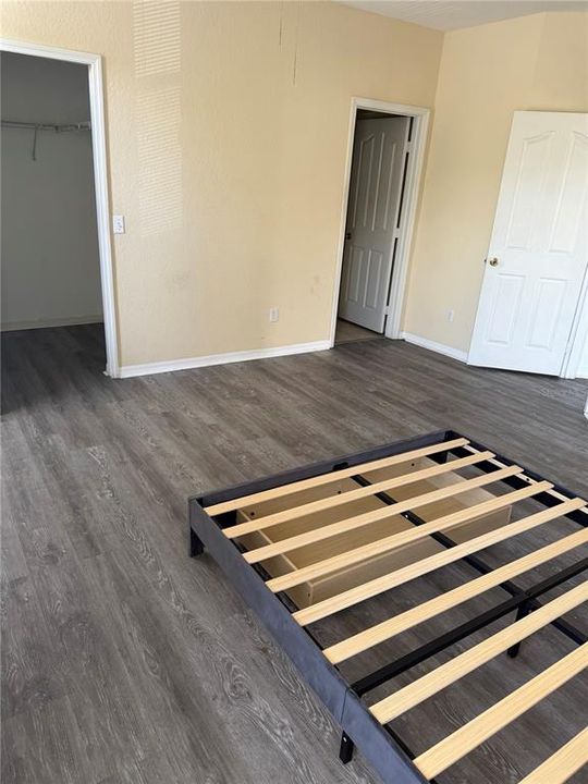 В аренду: $1,700 (2 спален, 2 ванн, 1064 Квадратных фут)