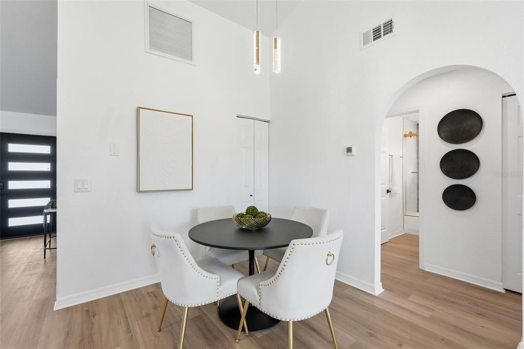 En Venta: $319,900 (3 camas, 2 baños, 1837 Pies cuadrados)