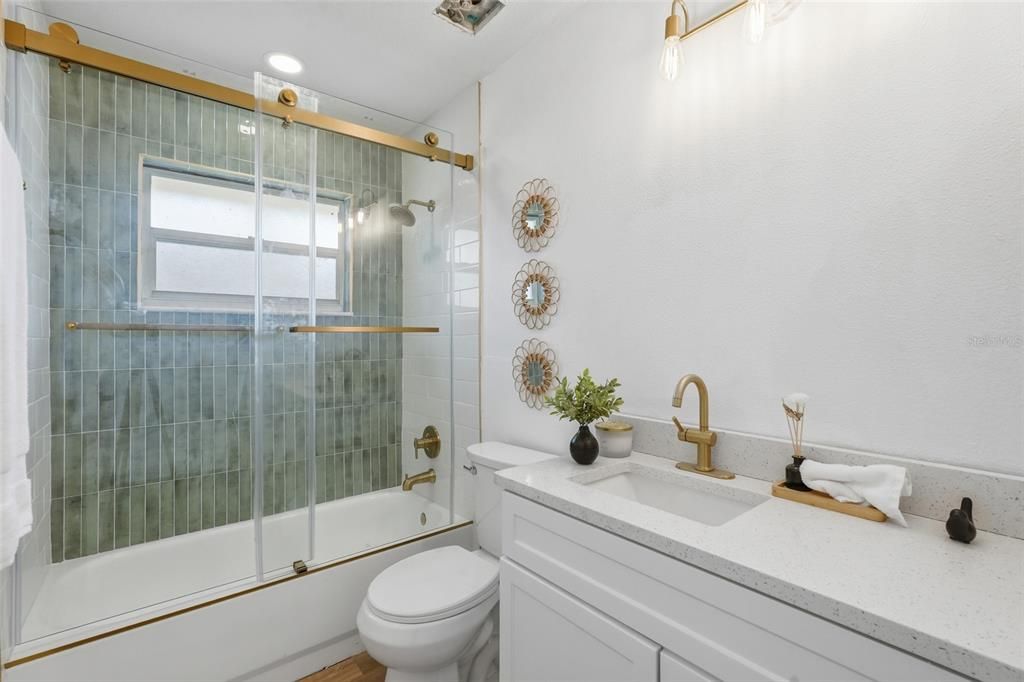 En Venta: $319,900 (3 camas, 2 baños, 1837 Pies cuadrados)