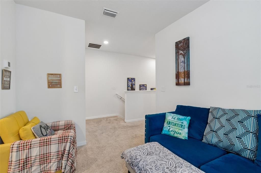 Active With Contract: $274,900 (3 beds, 2 baths, 1785 Square Feet)