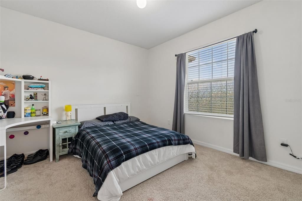 Active With Contract: $274,900 (3 beds, 2 baths, 1785 Square Feet)