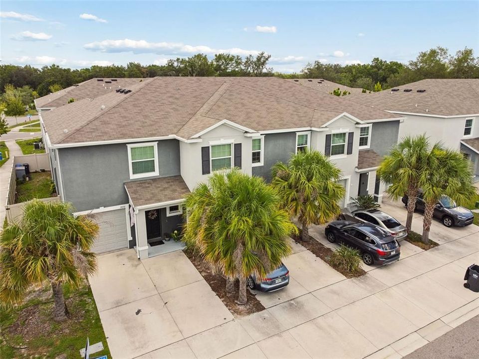 Active With Contract: $274,900 (3 beds, 2 baths, 1785 Square Feet)