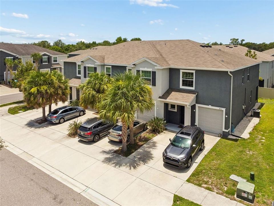 Active With Contract: $274,900 (3 beds, 2 baths, 1785 Square Feet)