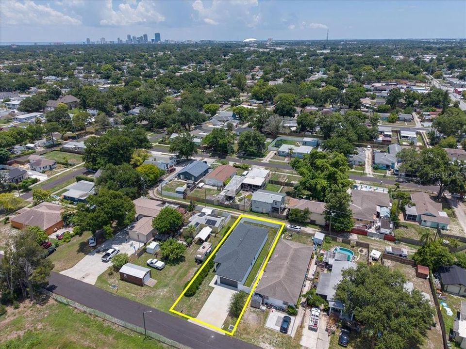 For Sale: $495,000 (4 beds, 2 baths, 1596 Square Feet)