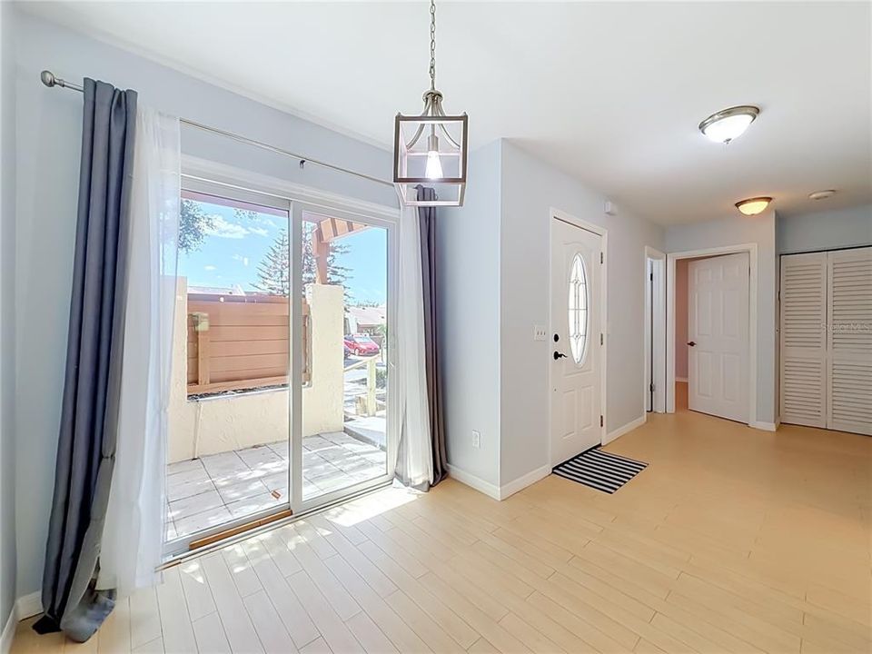 For Sale: $329,990 (3 beds, 2 baths, 1518 Square Feet)