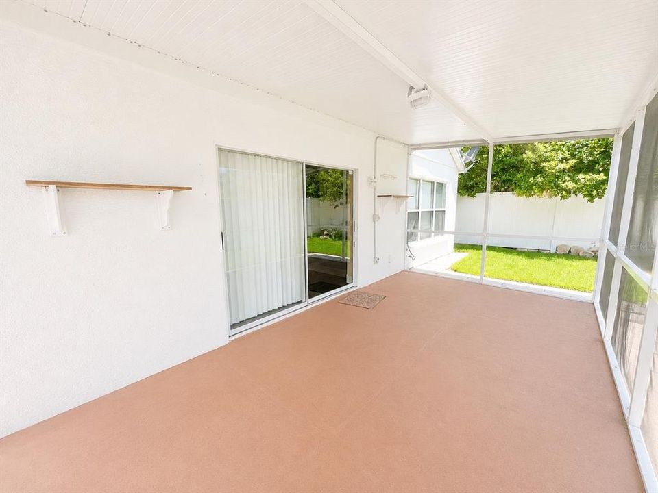 В аренду: $2,600 (4 спален, 2 ванн, 1685 Квадратных фут)