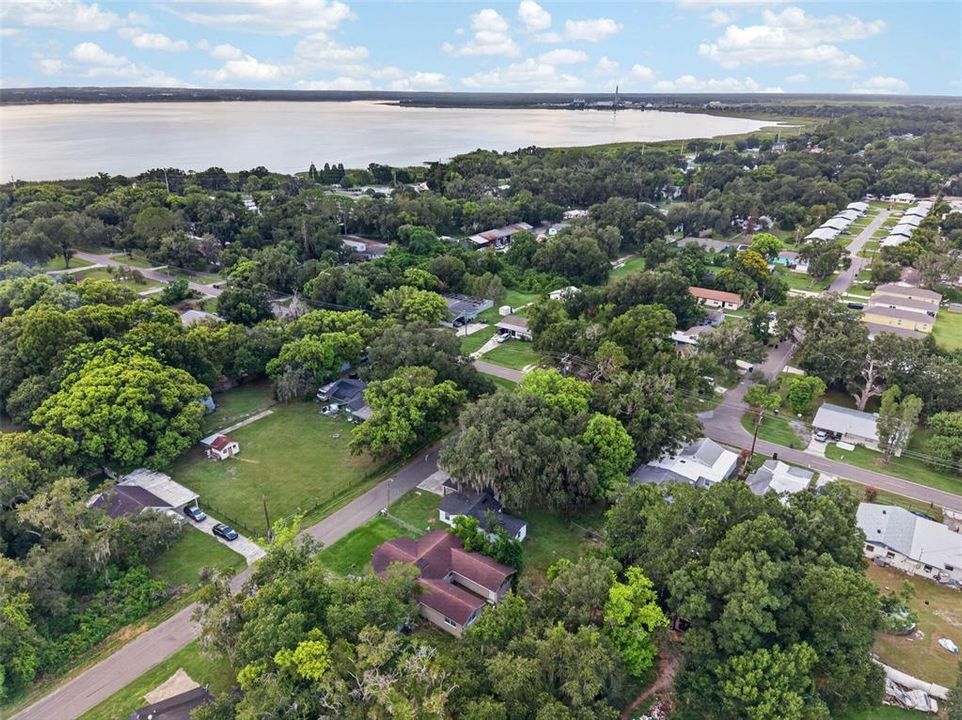 На продажу: $185,000 (2 спален, 1 ванн, 1027 Квадратных фут)