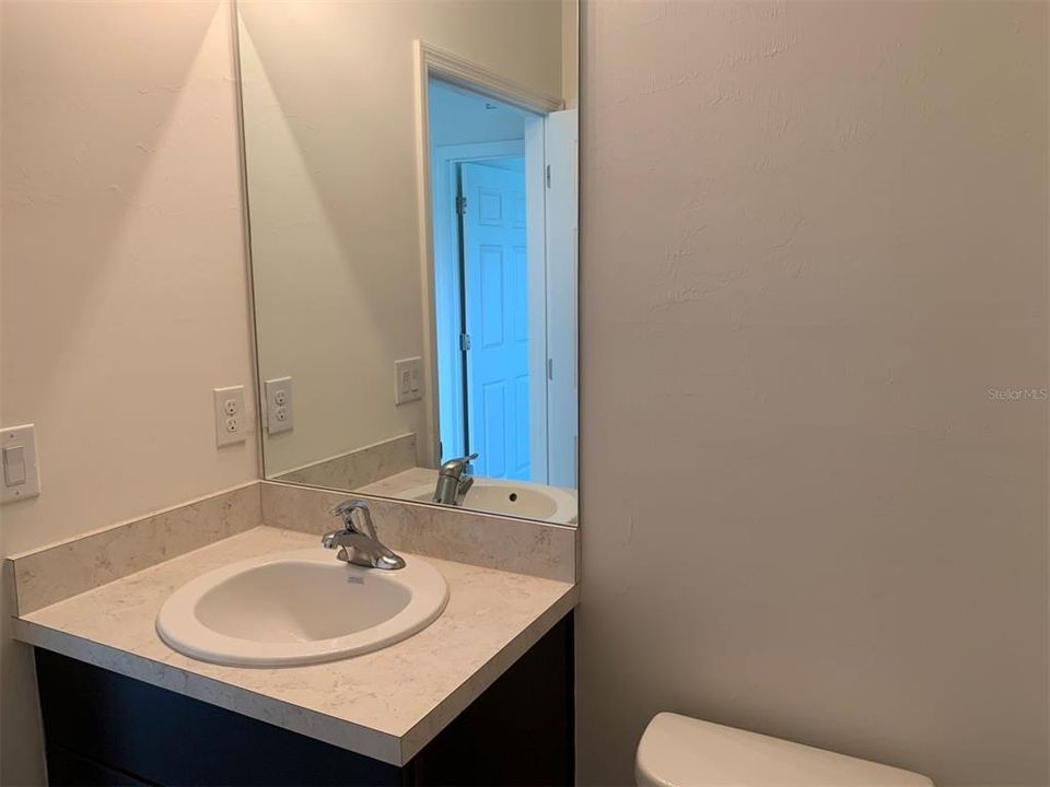 В аренду: $1,850 (3 спален, 2 ванн, 1690 Квадратных фут)