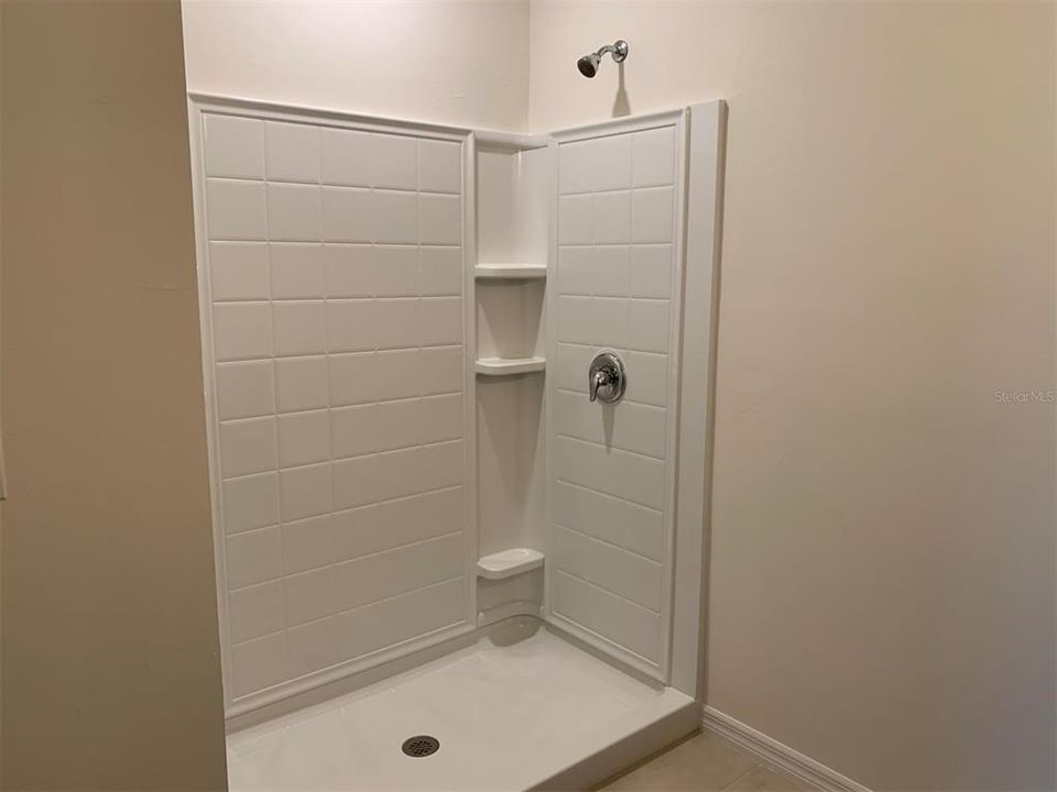 В аренду: $1,850 (3 спален, 2 ванн, 1690 Квадратных фут)