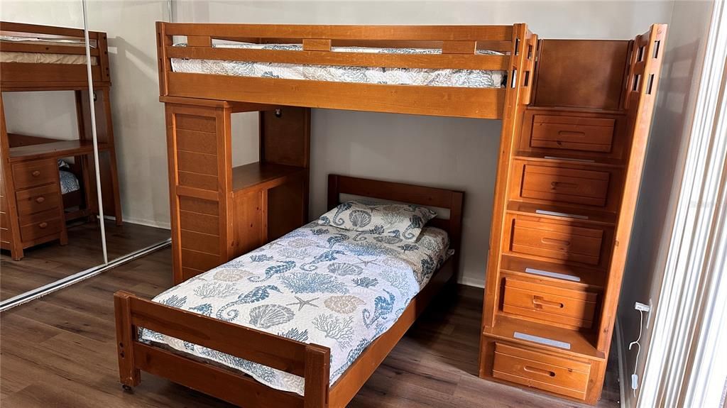 En Venta: $279,900 (3 camas, 2 baños, 1637 Pies cuadrados)
