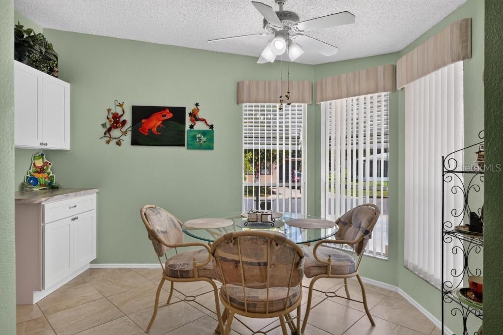 For Sale: $209,000 (2 beds, 2 baths, 1352 Square Feet)