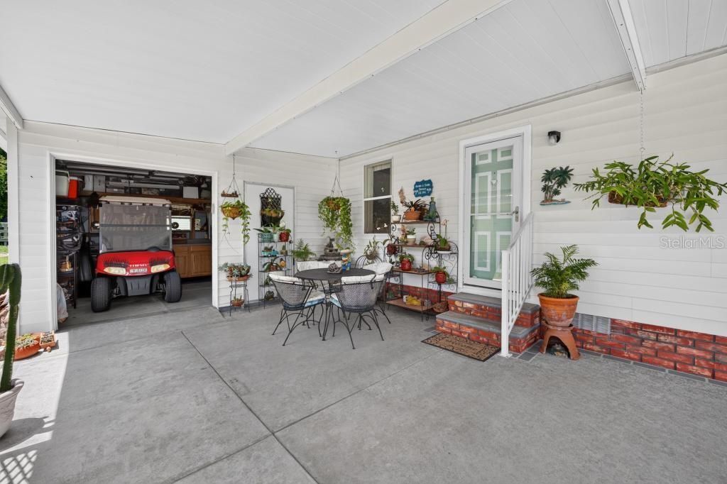For Sale: $209,000 (2 beds, 2 baths, 1352 Square Feet)