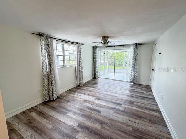 На продажу: $299,900 (3 спален, 2 ванн, 1519 Квадратных фут)
