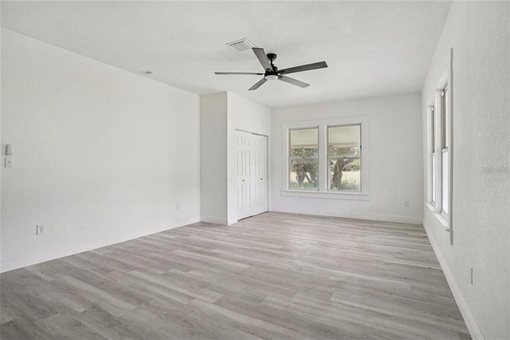 En Venta: $510,000 (4 camas, 3 baños, 3086 Pies cuadrados)