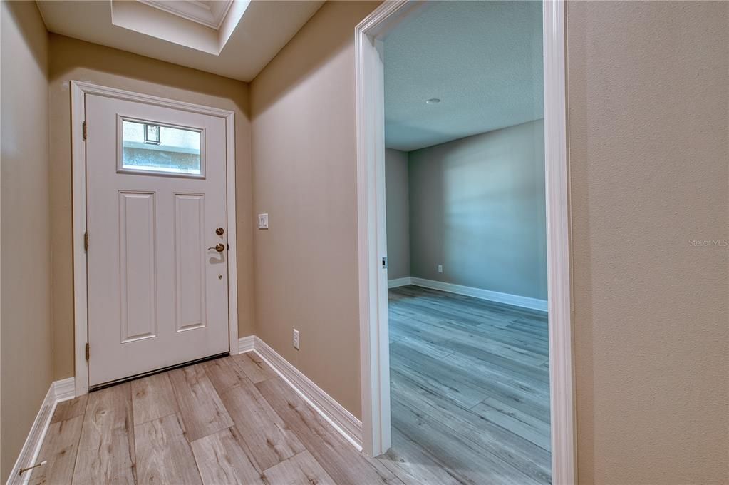 En Venta: $409,900 (3 camas, 2 baños, 1550 Pies cuadrados)