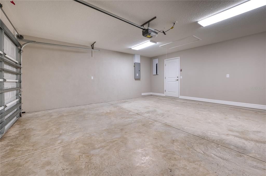 En Venta: $409,900 (3 camas, 2 baños, 1550 Pies cuadrados)