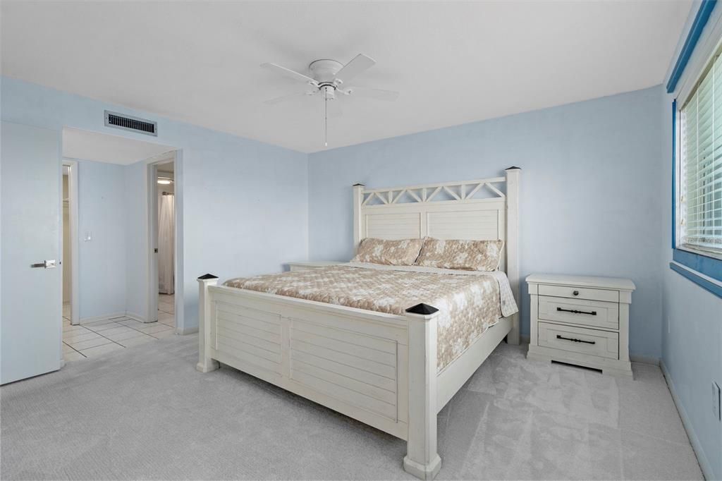 En Venta: $175,000 (2 camas, 2 baños, 1025 Pies cuadrados)