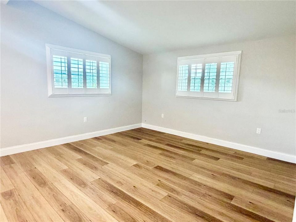 В аренду: $1,500 (2 спален, 1 ванн, 768 Квадратных фут)