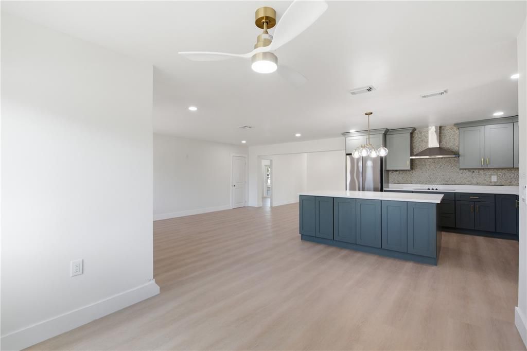 For Sale: $899,000 (3 beds, 2 baths, 1970 Square Feet)