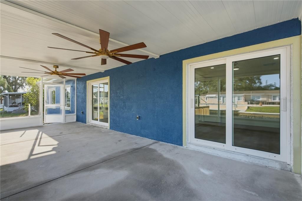 For Sale: $899,000 (3 beds, 2 baths, 1970 Square Feet)
