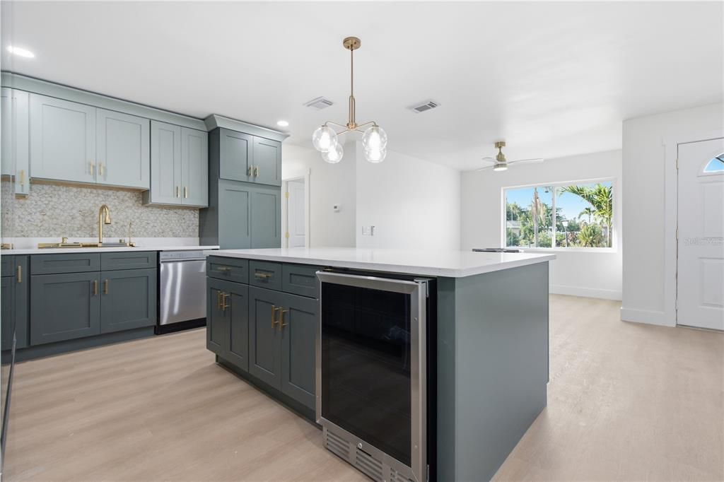 For Sale: $899,000 (3 beds, 2 baths, 1970 Square Feet)