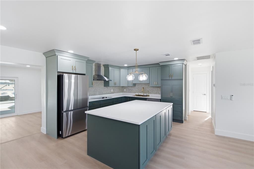 For Sale: $899,000 (3 beds, 2 baths, 1970 Square Feet)