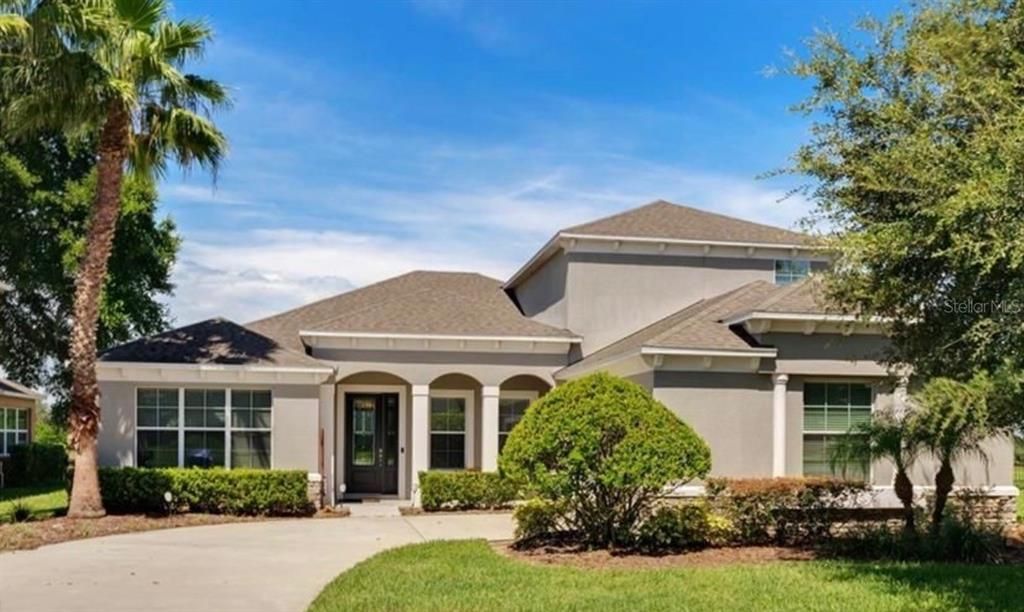 For Rent: $3,000 (4 beds, 3 baths, 3212 Square Feet)