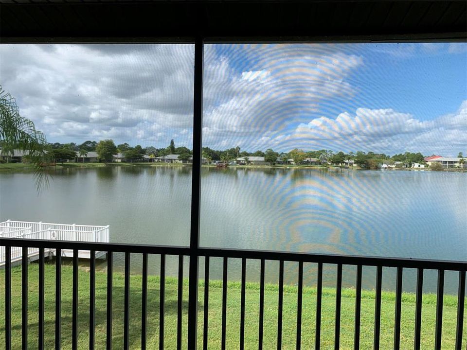 For Rent: $1,350 (2 beds, 2 baths, 886 Square Feet)