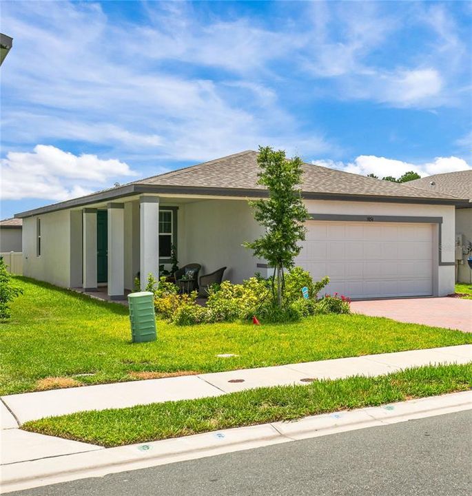 For Sale: $270,000 (3 beds, 2 baths, 1288 Square Feet)