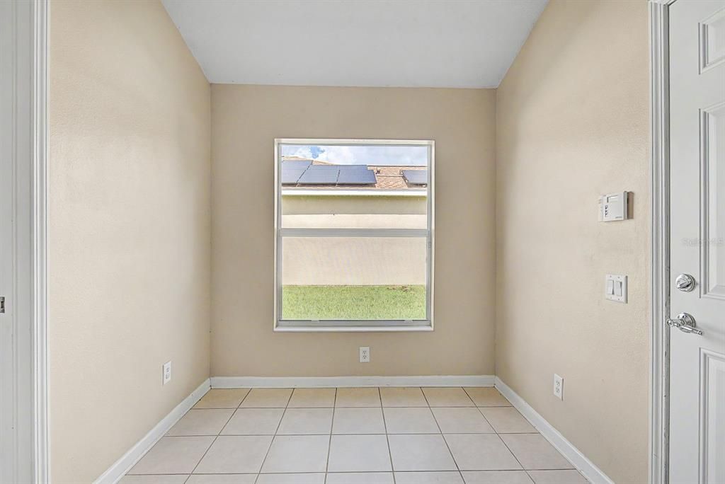For Sale: $360,000 (4 beds, 2 baths, 1604 Square Feet)