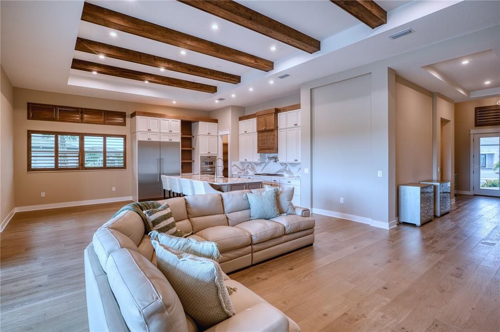 En Venta: $1,429,900 (3 camas, 3 baños, 2976 Pies cuadrados)