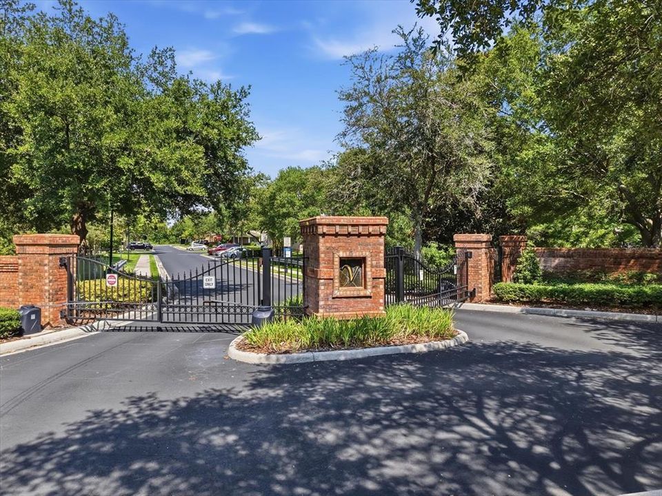 For Sale: $300,000 (3 beds, 2 baths, 1845 Square Feet)
