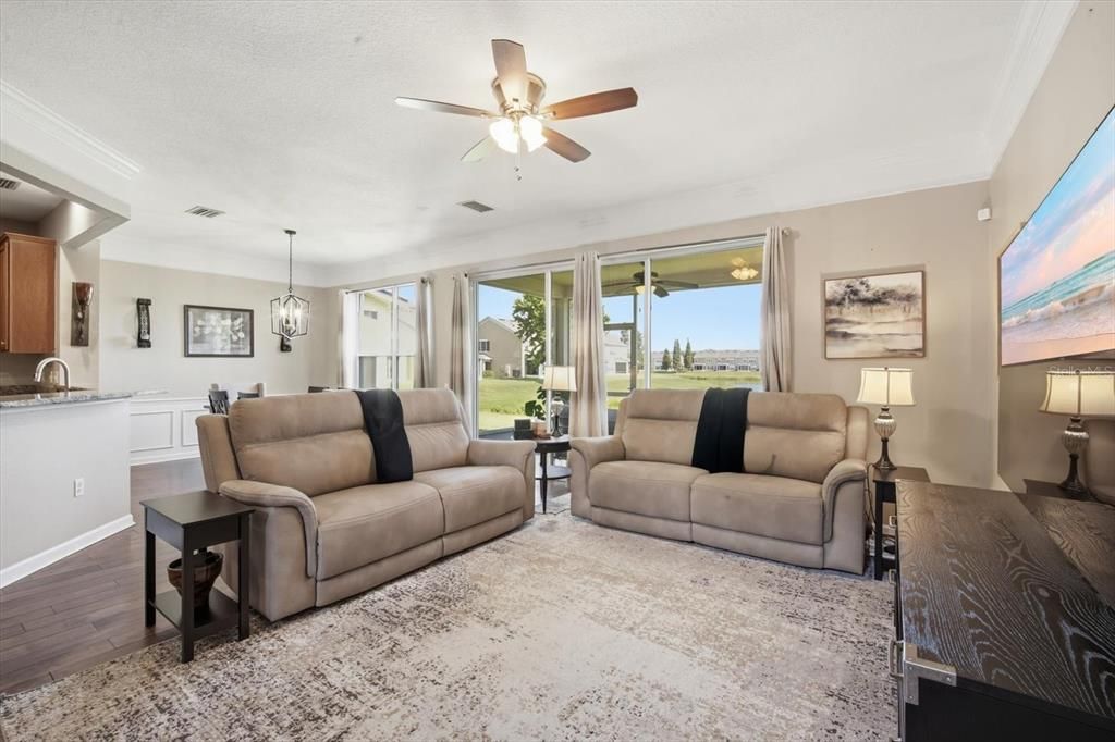 For Sale: $300,000 (3 beds, 2 baths, 1845 Square Feet)
