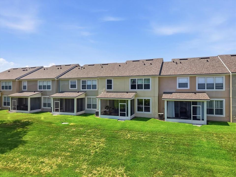 For Sale: $300,000 (3 beds, 2 baths, 1845 Square Feet)