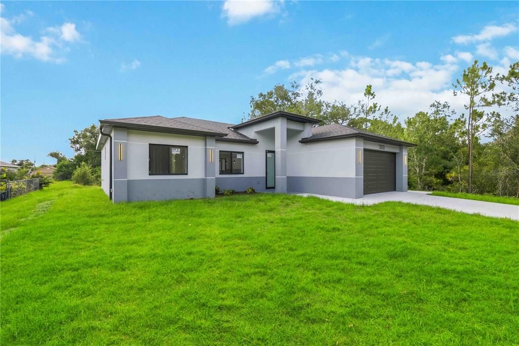 Activo con contrato: $314,900 (3 camas, 2 baños, 1308 Pies cuadrados)