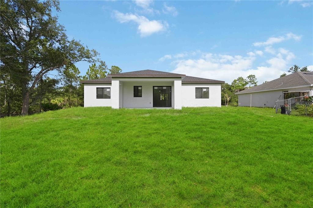 Activo con contrato: $314,900 (3 camas, 2 baños, 1308 Pies cuadrados)