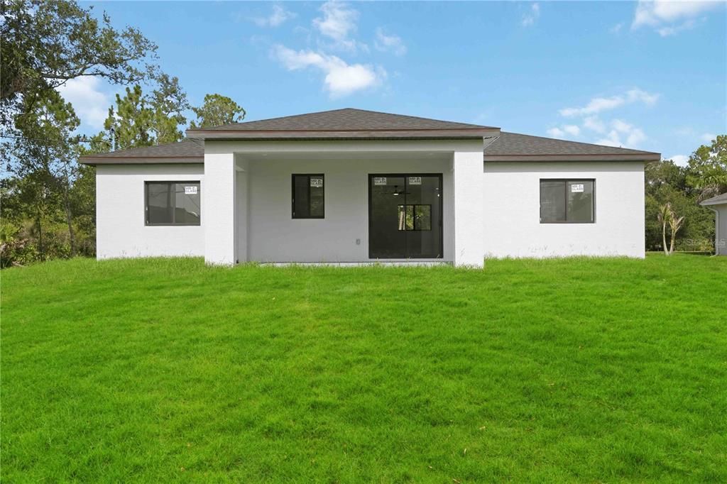 Activo con contrato: $314,900 (3 camas, 2 baños, 1308 Pies cuadrados)
