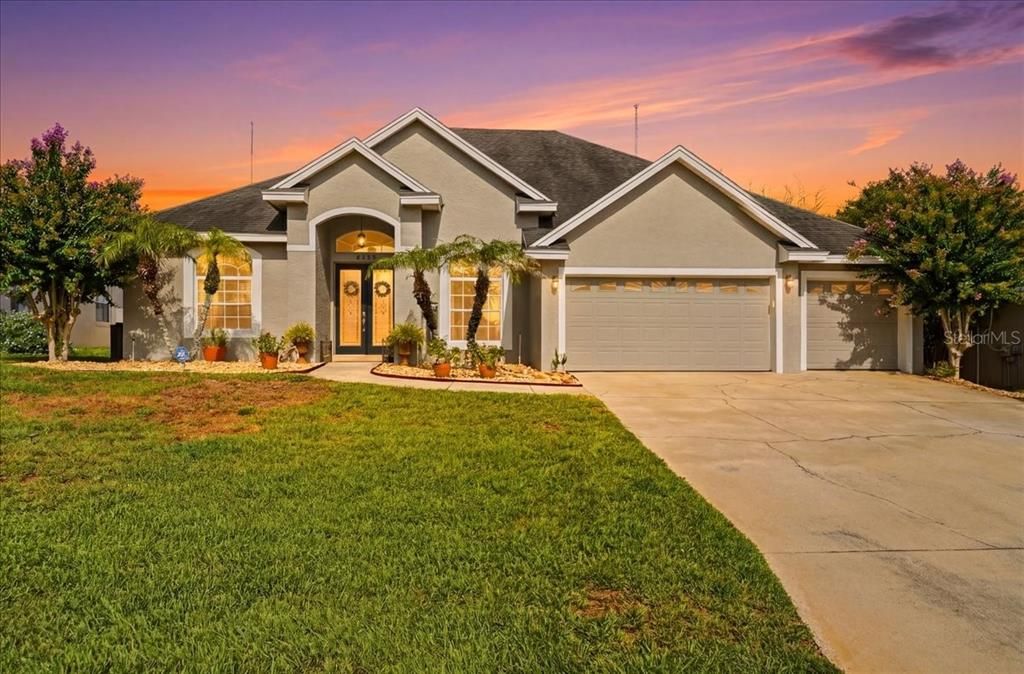 For Sale: $509,000 (5 beds, 3 baths, 2608 Square Feet)