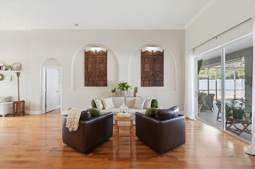 For Sale: $509,000 (5 beds, 3 baths, 2608 Square Feet)