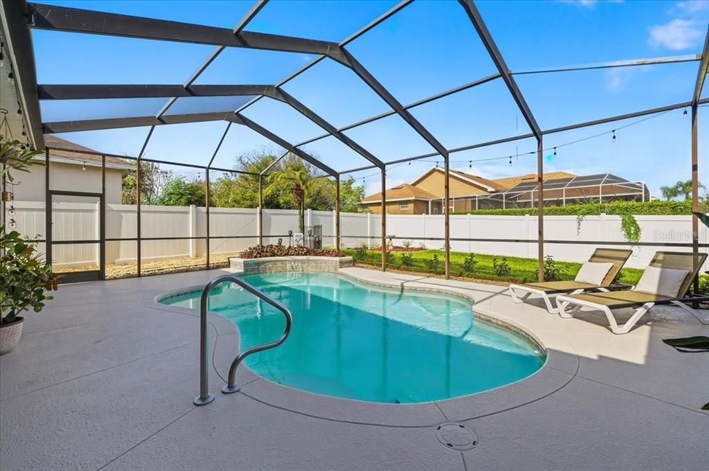 For Sale: $509,000 (5 beds, 3 baths, 2608 Square Feet)