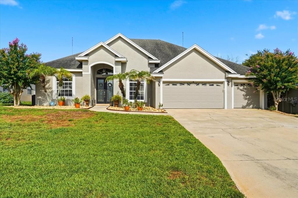 For Sale: $509,000 (5 beds, 3 baths, 2608 Square Feet)