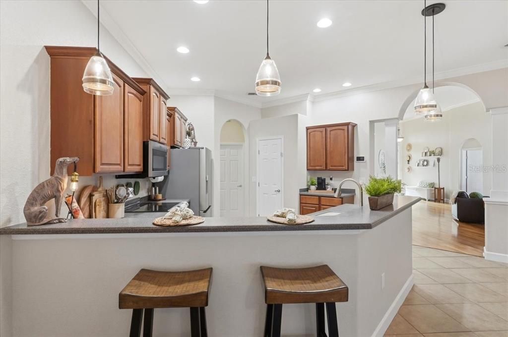 For Sale: $509,000 (5 beds, 3 baths, 2608 Square Feet)