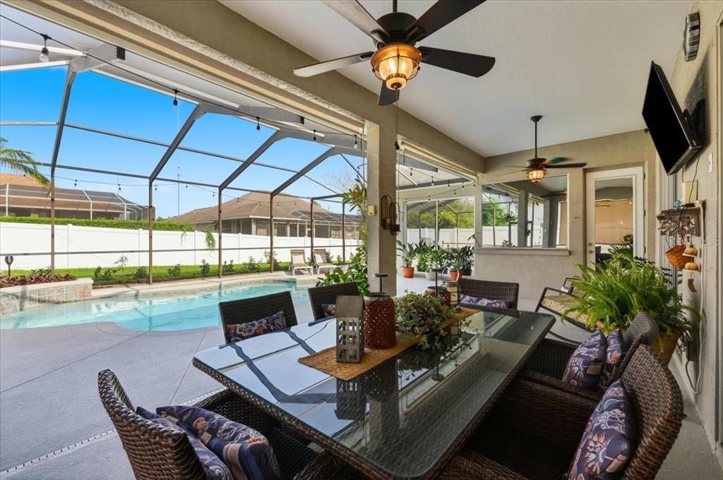 For Sale: $509,000 (5 beds, 3 baths, 2608 Square Feet)