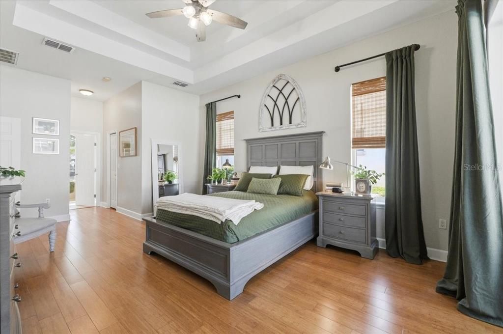 For Sale: $509,000 (5 beds, 3 baths, 2608 Square Feet)
