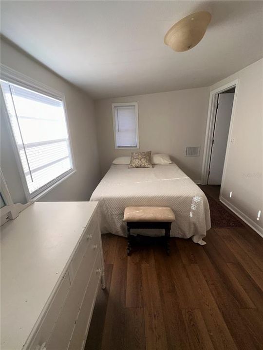For Sale: $1,450,000 (3 beds, 2 baths, 1612 Square Feet)