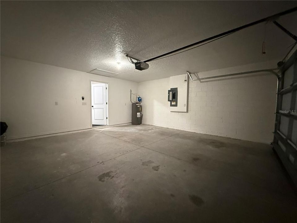 На продажу: $249,900 (3 спален, 2 ванн, 1477 Квадратных фут)