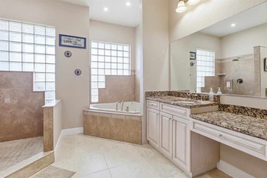 For Sale: $1,700,000 (4 beds, 2 baths, 3399 Square Feet)