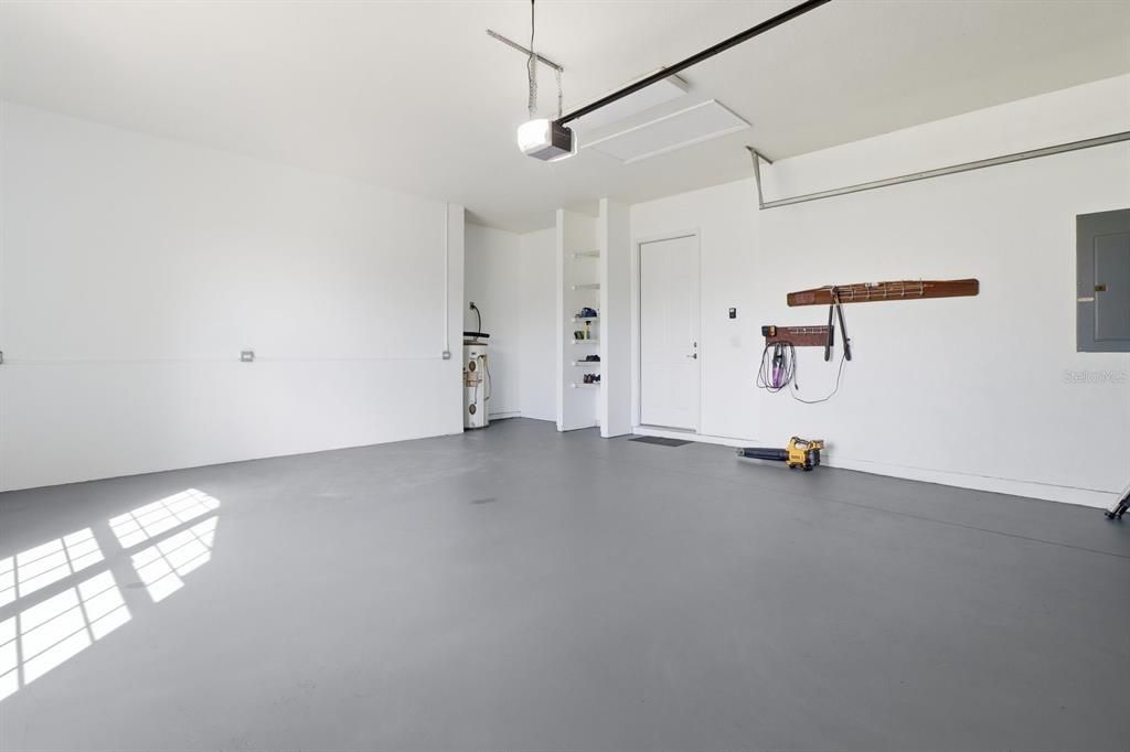 For Sale: $1,700,000 (4 beds, 2 baths, 3399 Square Feet)