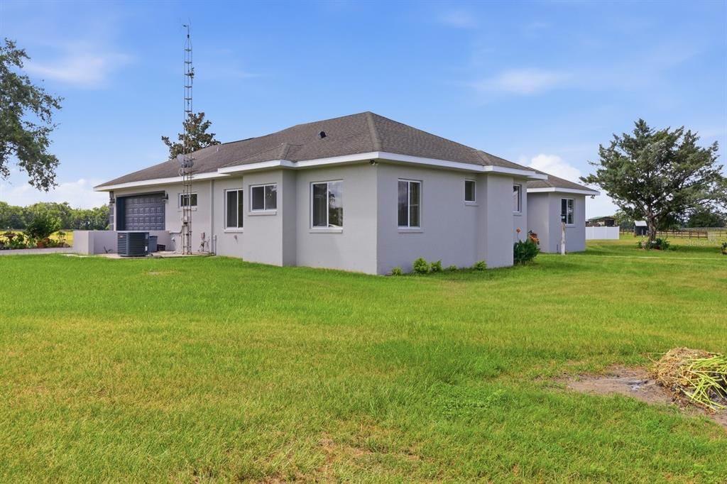 For Sale: $1,700,000 (4 beds, 2 baths, 3399 Square Feet)